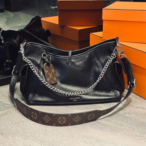 Lv carryall cargo黑武士小號 #全配🈶購證 #調節肩帶 #黃金尺寸 #男女同款
