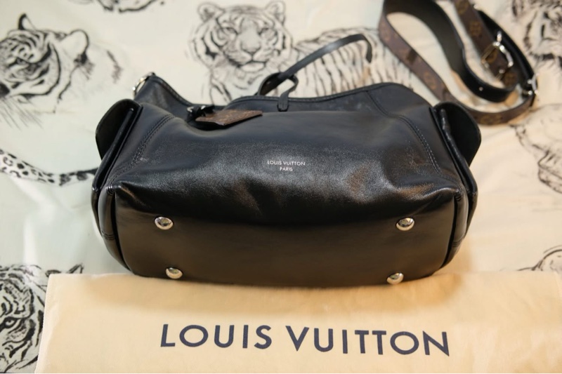 🈶購證 #閒置美包 #全網唯一 Lv carryall黑武士小號cargo pm已過檢🈶證書-44