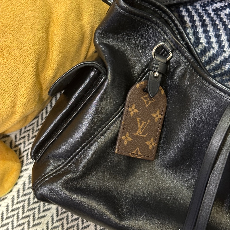 🈶購證 #閒置美包 #全網唯一 Lv carryall黑武士小號cargo pm已過檢🈶證書-92