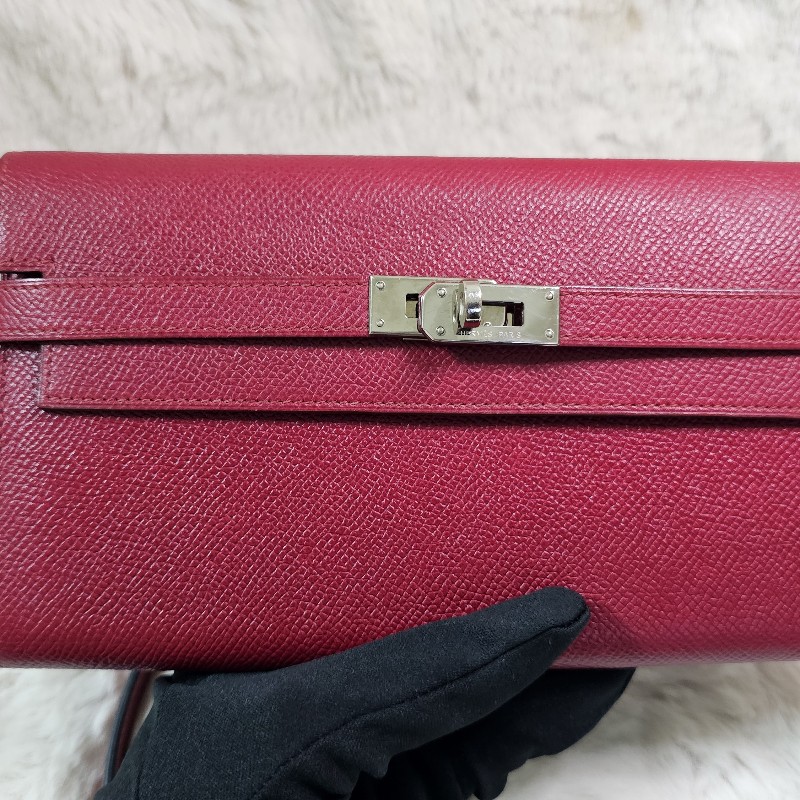 未使用 HERMÈS 長夾 幫改Kelly To Go Wallet Epsom皮 銀扣 R刻 斜背包 Grenat 石榴紅色-10