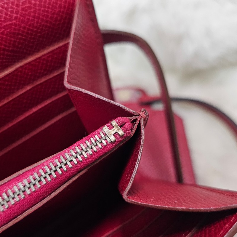 未使用 HERMÈS 長夾 幫改Kelly To Go Wallet Epsom皮 銀扣 R刻 斜背包 Grenat 石榴紅色-27