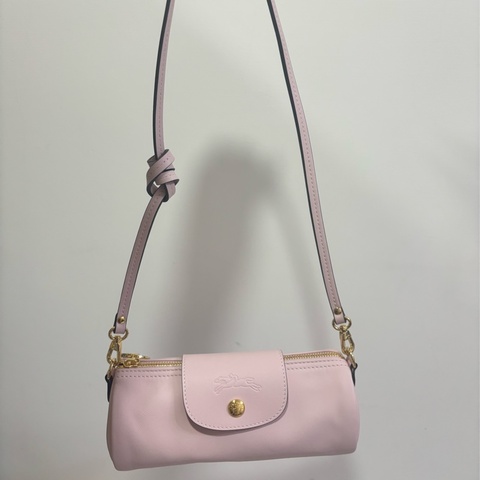 Longchamp 粉色櫻花粉金釦肩背包斜背包圓桶包