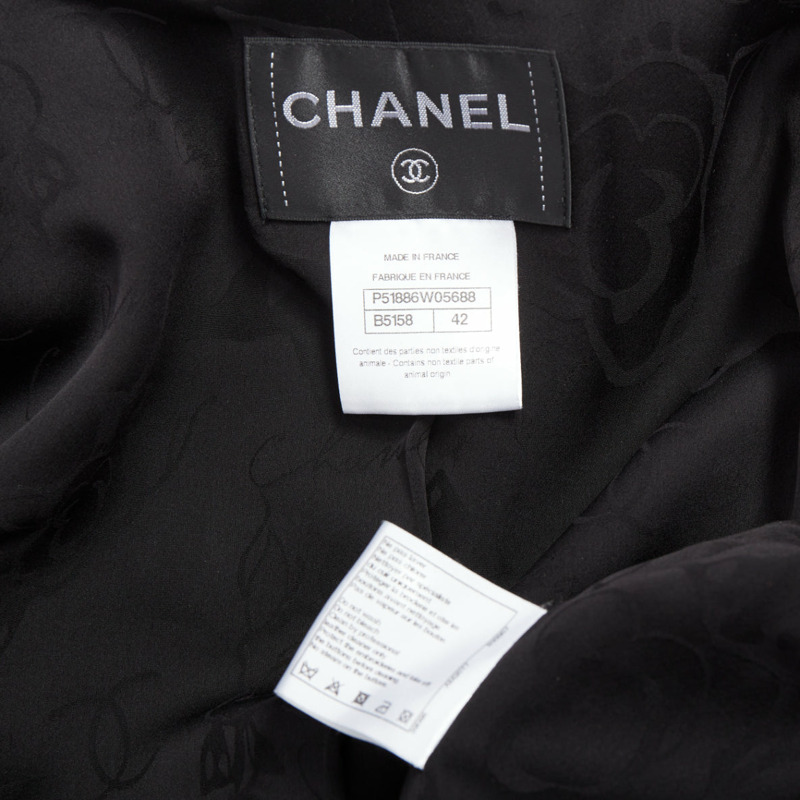 rare CHANEL 2015 Runway Edelweiss flower embroidery circle pocket wool coat FR42-11