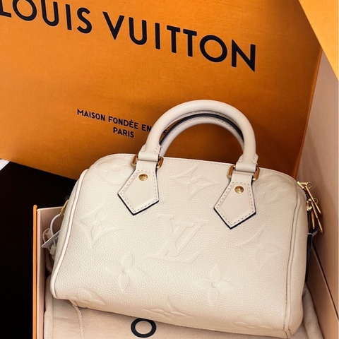 LV 奶油白speedy20