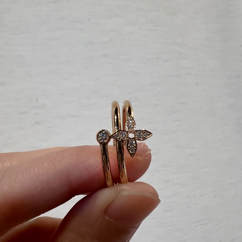 LV 750玫瑰金Idylle Blossom Multi 9點鑽花卉造型戒指Q0Q51K-3