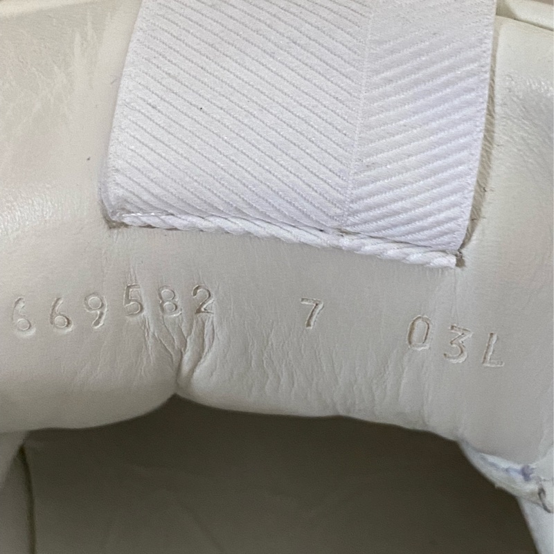 GUCCI Trainers UK 7-7