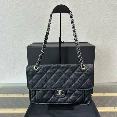 ✨CHANEL 黑銀荔枝牛皮CF機場鍊條包31*20*7  98新配件塵袋