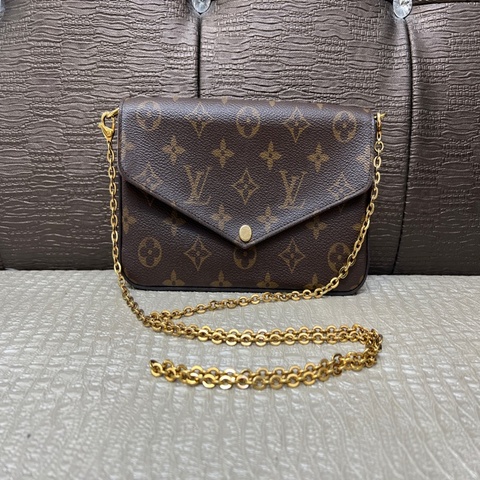 LV 信封金釦可拆零錢卡片3合1鏈包