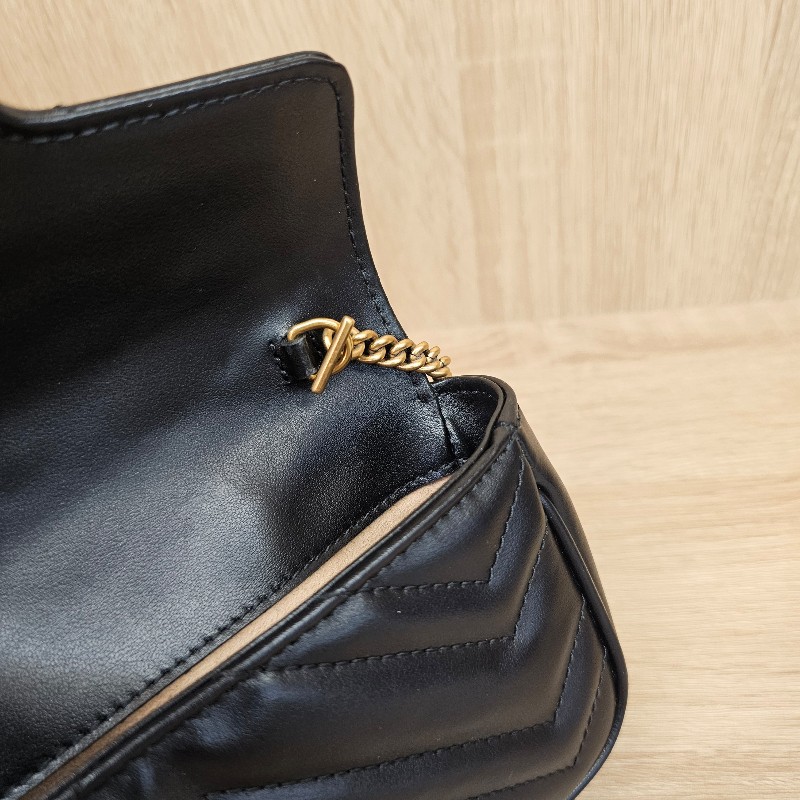 [耐看經典小包❣️] Gucci super mini黑金馬夢斜背包-14