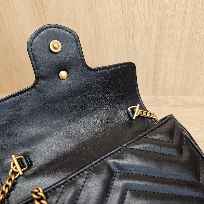 [耐看經典小包❣️] Gucci super mini黑金馬夢斜背包-15