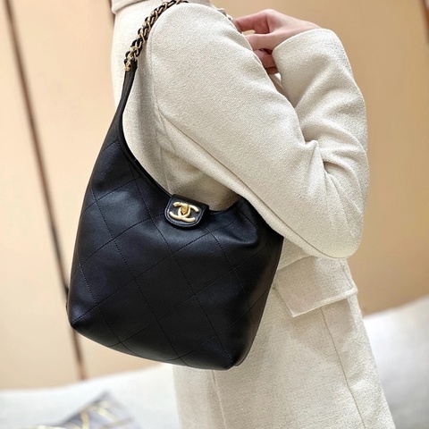 #全新閒置 #全配🉑送禮 #全網最低 香奈兒25p hobo新款肩膀腋下包