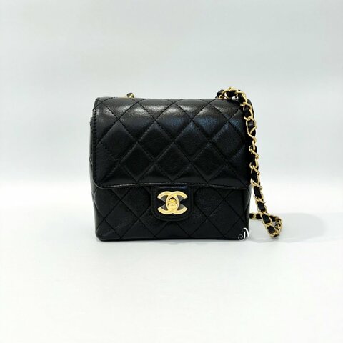 Chanel 黑山羊皮22K金釦口蓋包 AS3648
