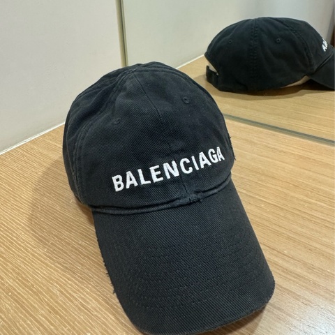Balenciaga 巴黎世家帽子