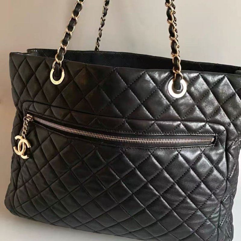 chanel 黑金羊皮tote黑色金扣機場包，18開 39*28*12cm，整體不錯配件塵袋-4