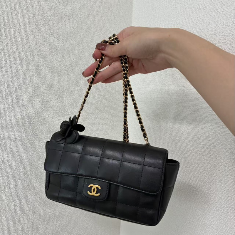 「JL精品代購」香奈兒黑金羊冰格山茶花大mini鏈條包-4
