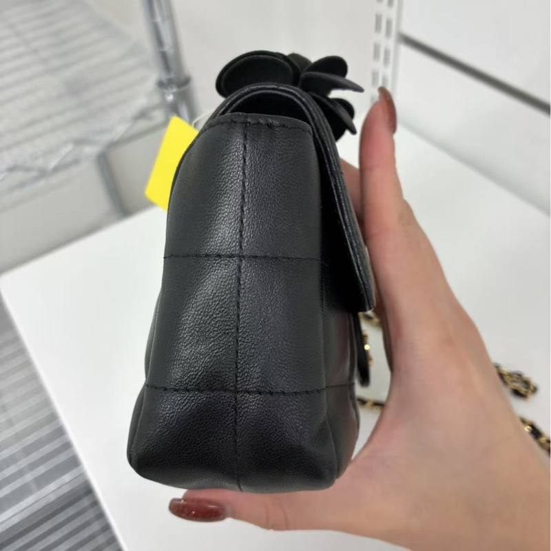 「JL精品代購」香奈兒黑金羊冰格山茶花大mini鏈條包-10