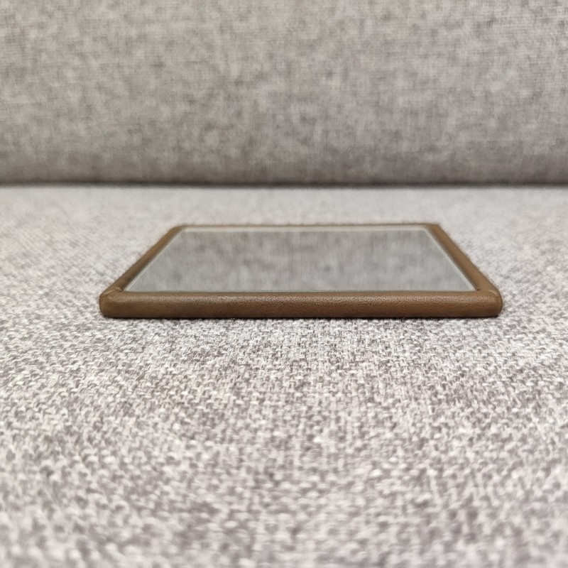 BV Bottega Veneta 焦糖色全皮 梳妝鏡 化妝鏡 隨身鏡 鏡子-15