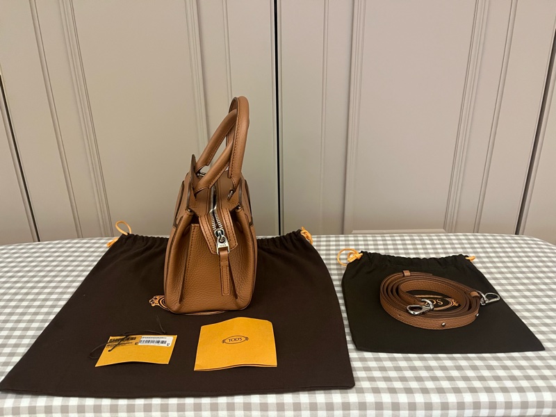 TOD’s Sella 斜背包《100%保證正品》-2