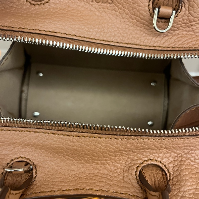 TOD’s Sella 斜背包《100%保證正品》-3