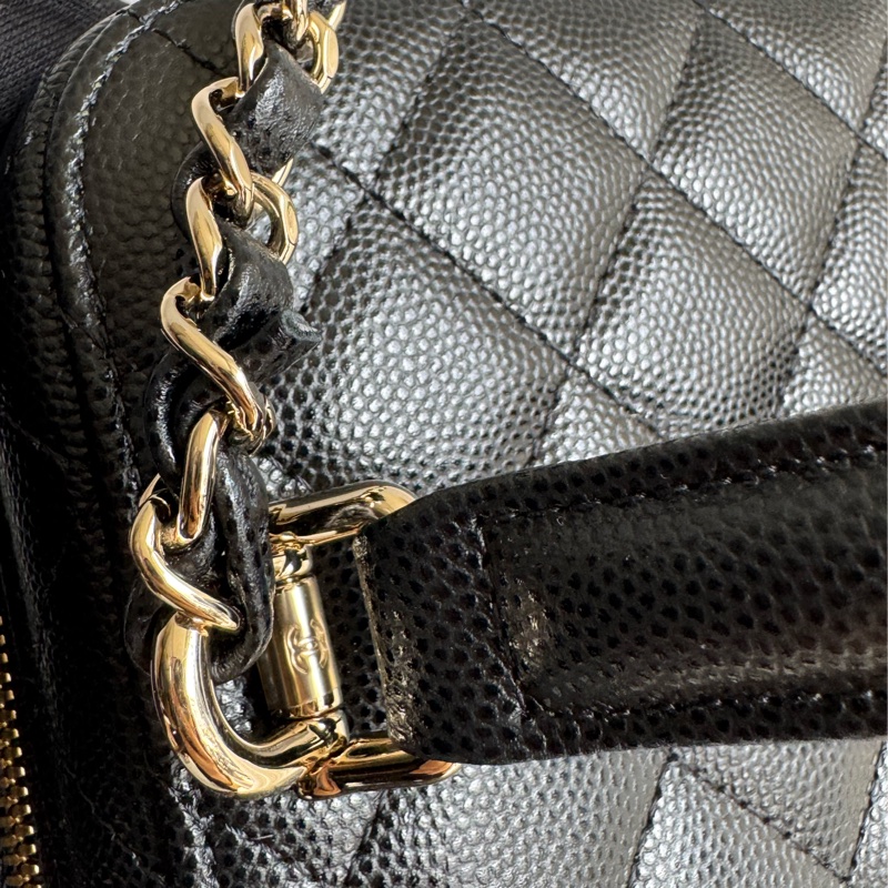 Chanel黑荔枝手提化妝箱包-13