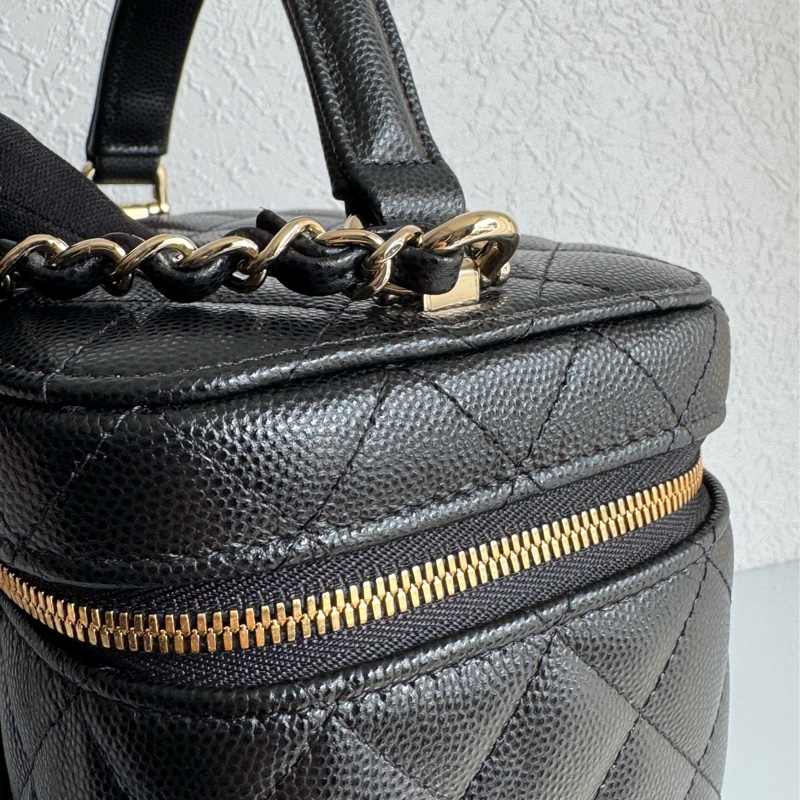 Chanel黑荔枝手提化妝箱包-20