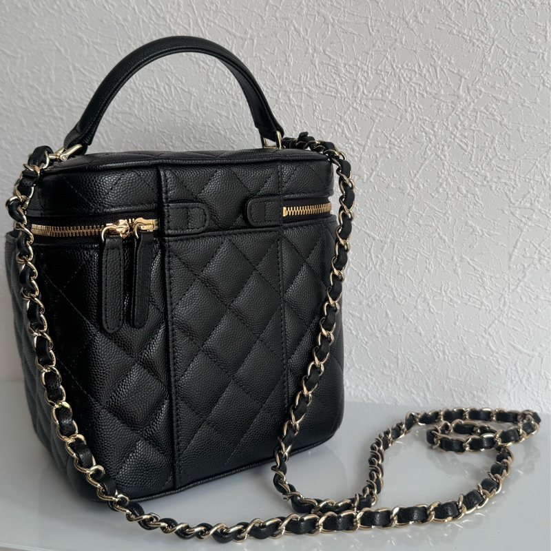 Chanel黑荔枝手提化妝箱包-22