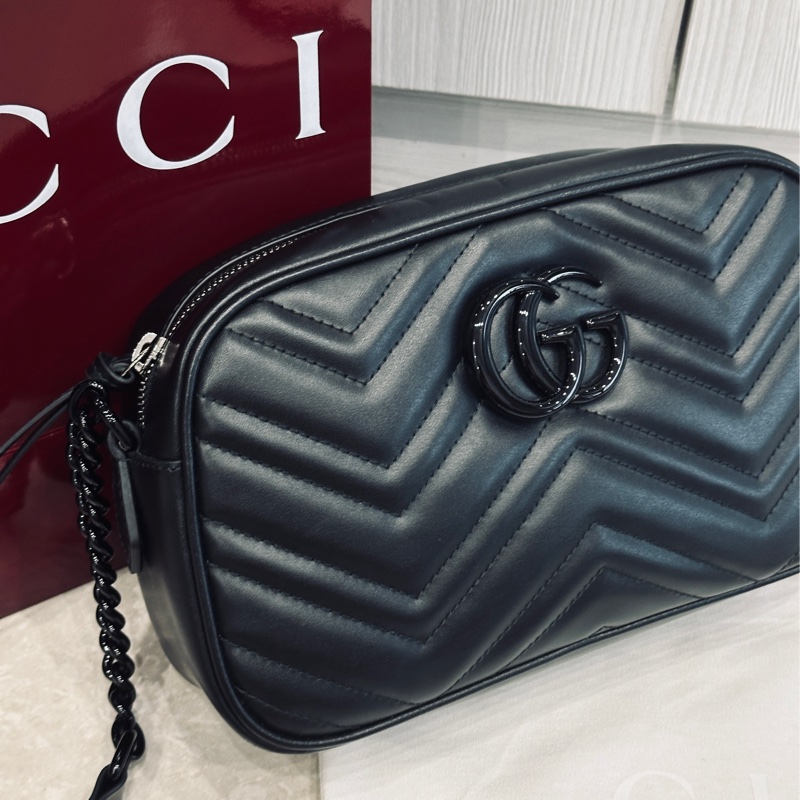 Gucci Marmont SoBlack 24cm黑扣馬蒙相機包🖤99新全配🉑送禮-10