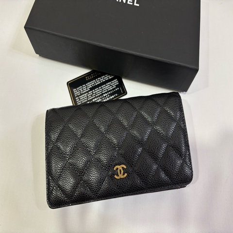 Chanel 對開長夾