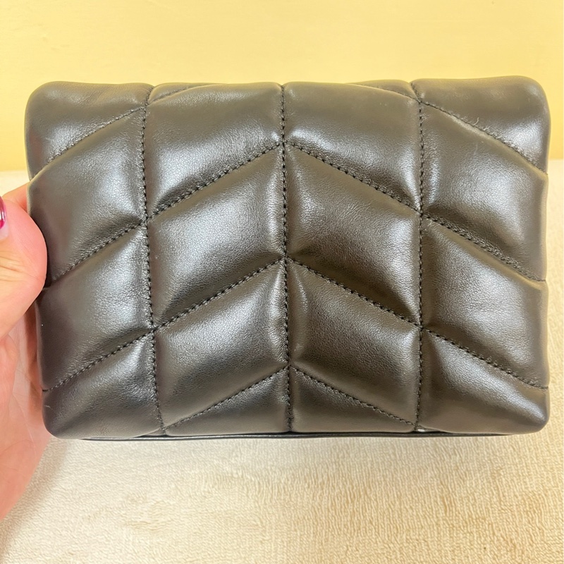 【YSL 聖羅蘭】 YSL LOULOU Puffer Small-黑x銀扣 羊皮-1