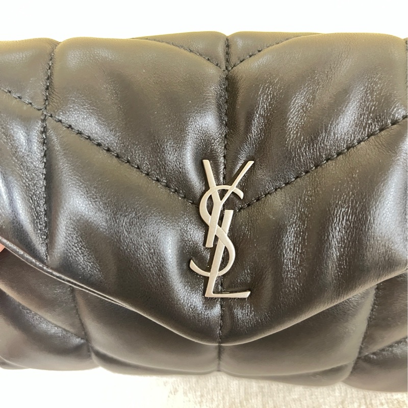 【YSL 聖羅蘭】 YSL LOULOU Puffer Small-黑x銀扣 羊皮-10