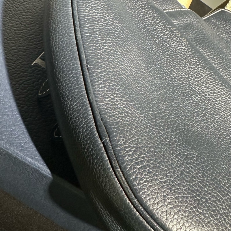 Alyx x Dior x Kim Jones 深藍馬鞍胸包-16