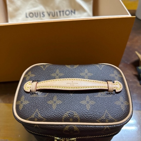 LV Nice nano