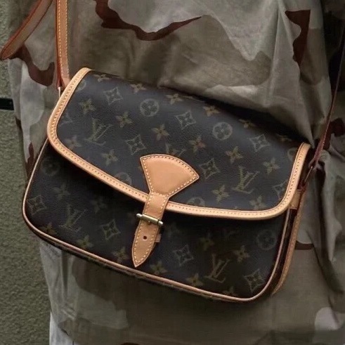 全網最低價🤩lv經典款老花郵差包斜挎單肩包-2