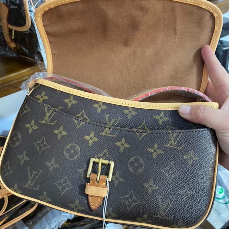 全網最低價🤩lv經典款老花郵差包斜挎單肩包-7