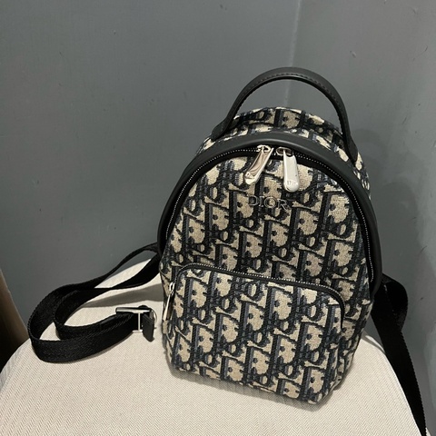 Dior 經典老花 mini 後背包