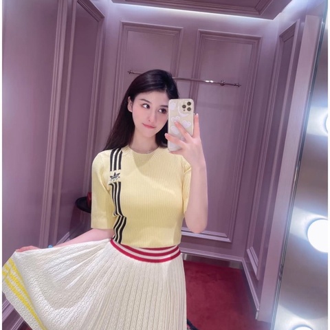 售9新Gucci 上衣