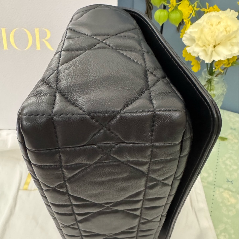 Soft Dior Cato 黑色藤格紋羊皮包-9