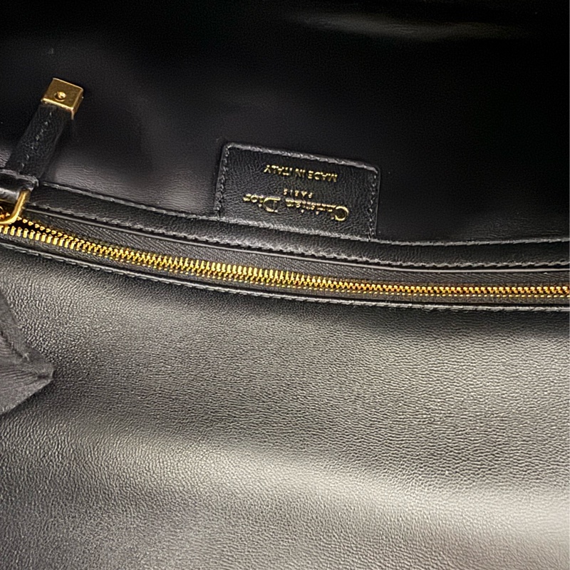 Soft Dior Cato 黑色藤格紋羊皮包-22