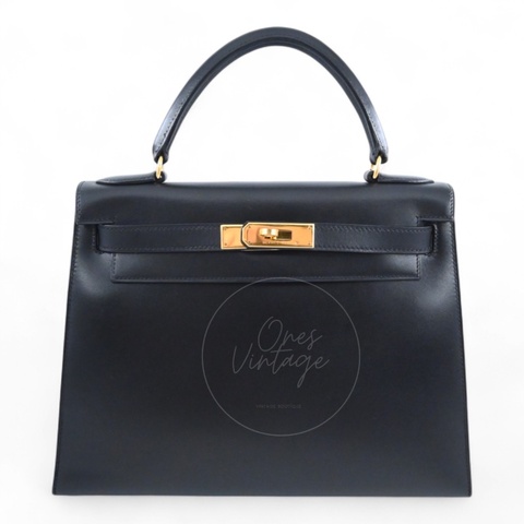 [Pre-owned] Hermes Kelly 28 Black Box GHW Stamp Circle Z