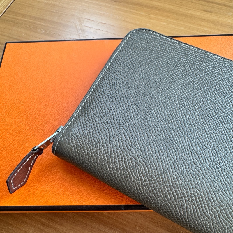【狀況良好】愛馬仕HERMES大象灰絲巾長夾證件票卡夾零錢袋-2