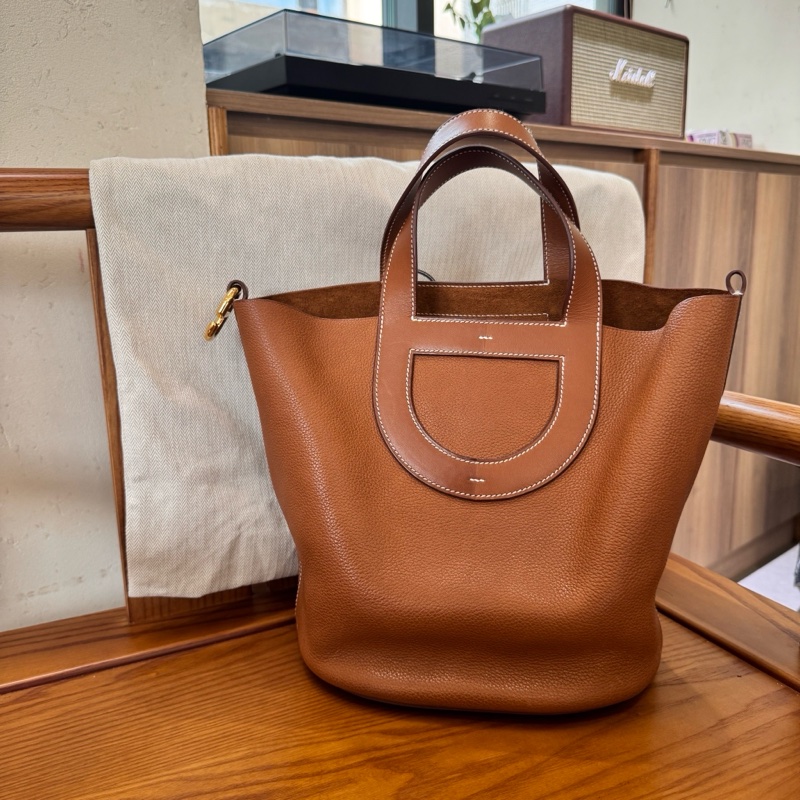 【狀況尚可】愛馬仕HERMES金扣棕色牛皮in-the-loop23手提水桶包水餃包百搭時尚-7