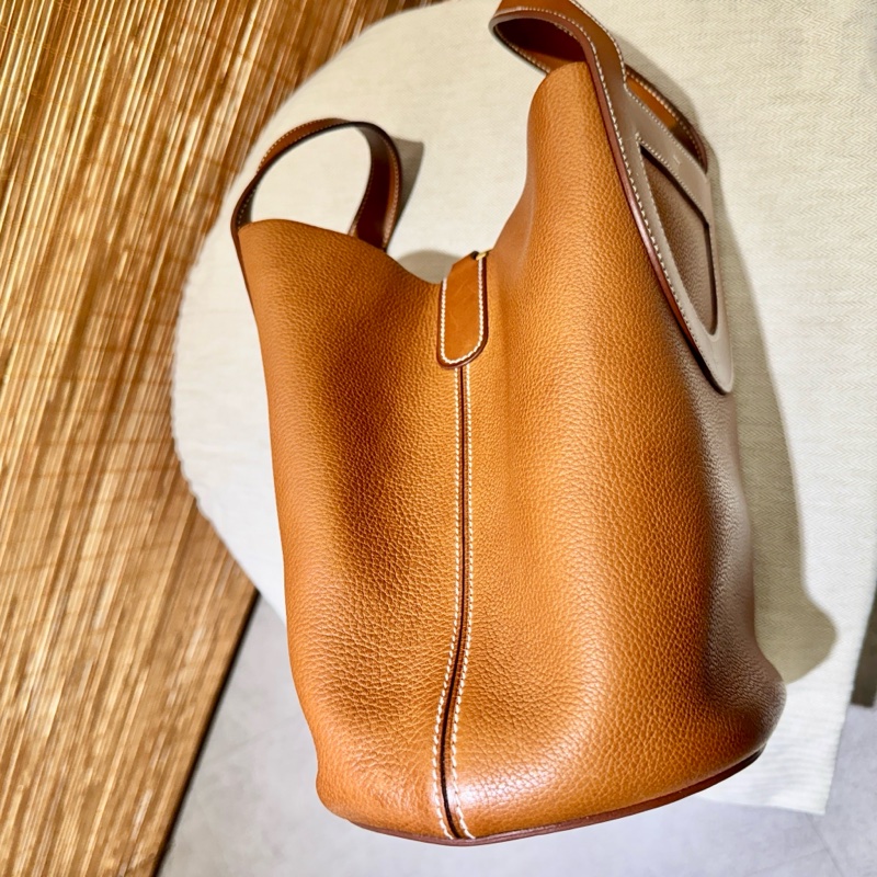 【狀況尚可】愛馬仕HERMES金扣棕色牛皮in-the-loop23手提水桶包水餃包百搭時尚-12