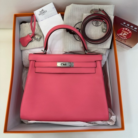 Hermes 愛馬仕kelly28 唇膏粉evercolor皮 銀扣 D刻  有購證