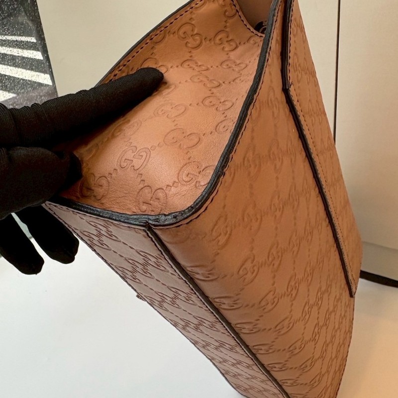 Gucci 淡金鍊膚色皮革壓紋口蓋肩背包-12