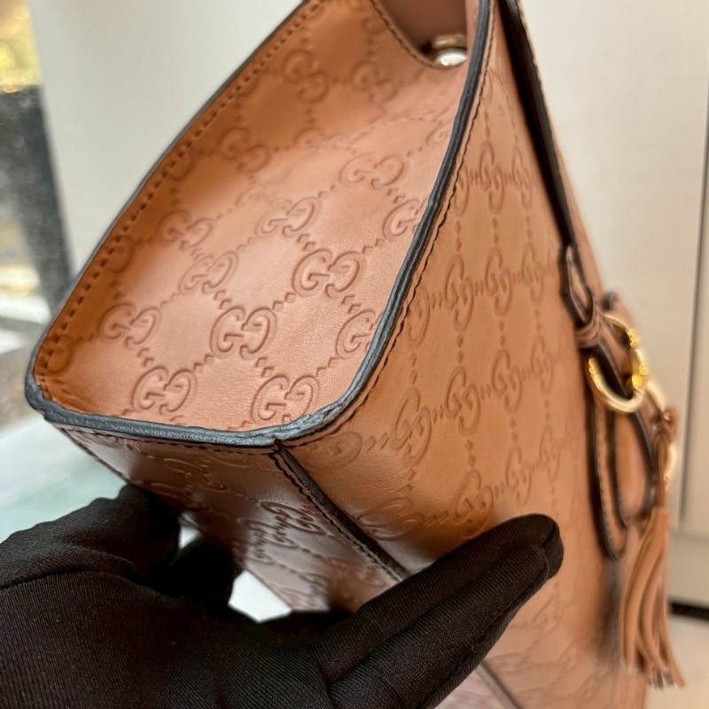 Gucci 淡金鍊膚色皮革壓紋口蓋肩背包-16