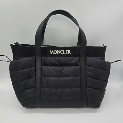 【全新❤️媽咪必備款】MONCLER 黑色尼龍 羽絨 媽咪包 （原裝附換尿布墊子、肩帶、多個大口袋、重量輕）