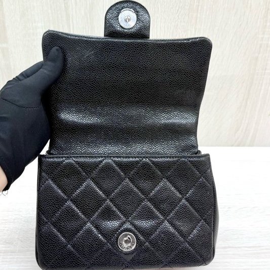 CHANEL黑色荔枝皮so black季節款方胖AS1784-9