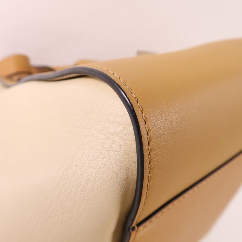 LOEWE 牛皮皮革Hammock MM金扣手挽肩背兩用袋-12