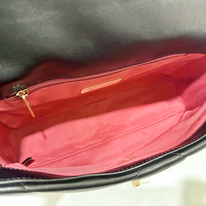 CHANEL黑色羊皮金釦19系列26CM/AS1160-11