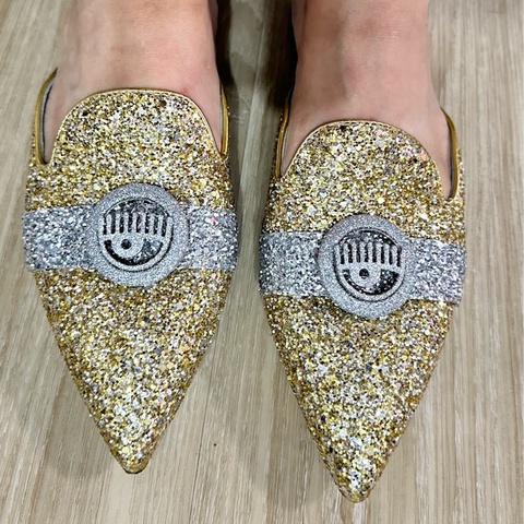 Chiara Ferragni 網紅始祖的黃金鞋 長睫毛 38碼